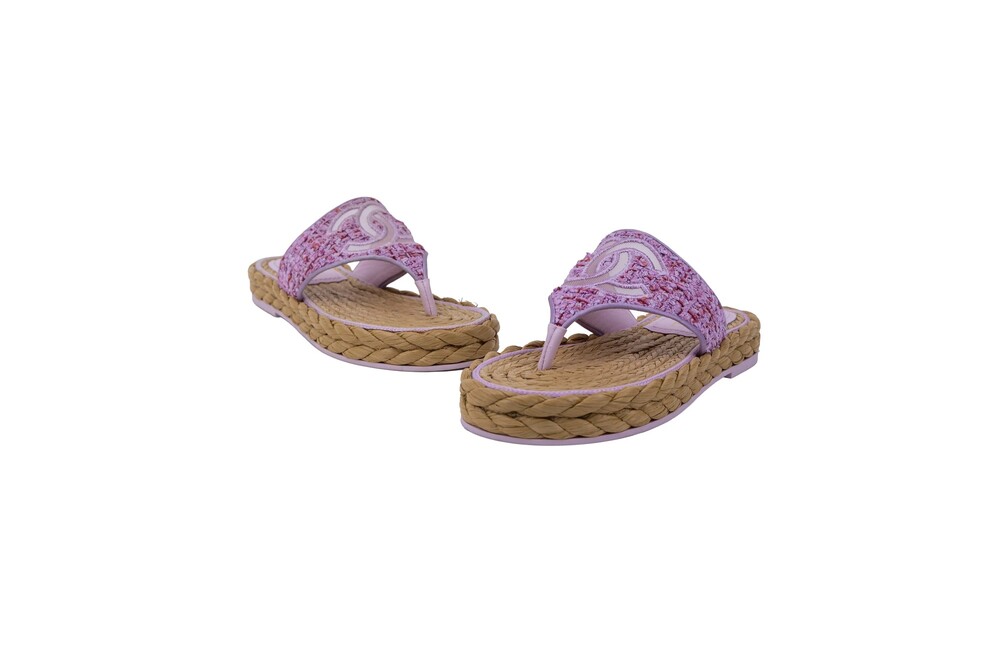 Chanel Pink Brown Raffia CC Logo Thong Sandals Size 37